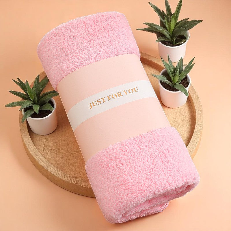 Roll Up Hotel Face Towel