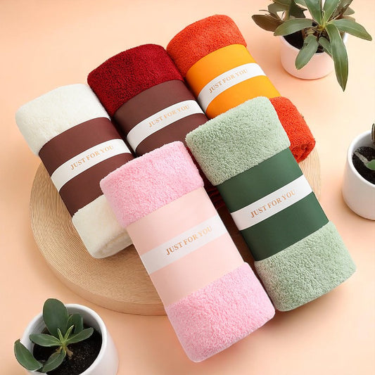 Roll Up Hotel Face Towel